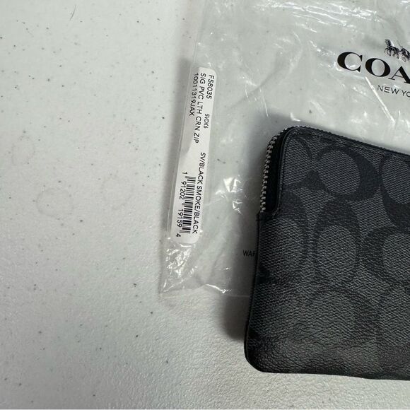 Coach Wristlet wallet new smoke gray black - Picture 3 of 3